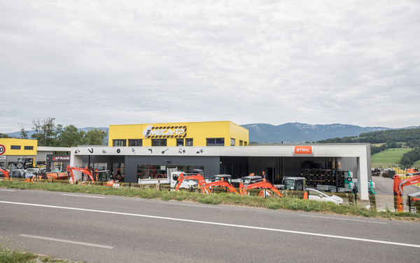 Construction d'un bâtiment de commerce (73)