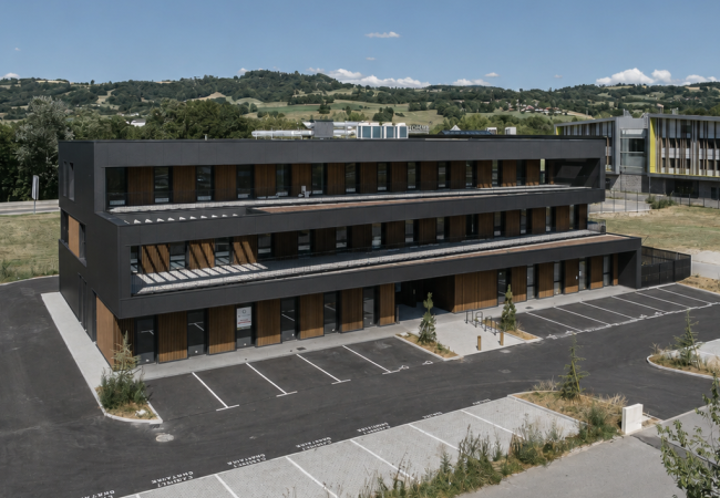 À vendre – BOX ET Bureaux neufs avec terrasses