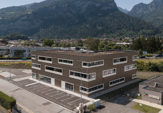À vendre – COMMERCES, ATELIERS ET BUREAUX NEUFS